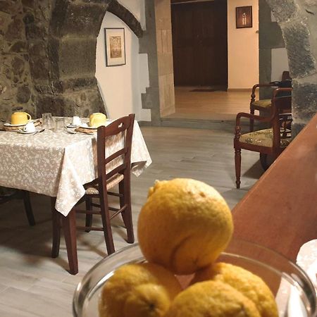 The Templars Guesthouse Santu Lussurgiu Εξωτερικό φωτογραφία