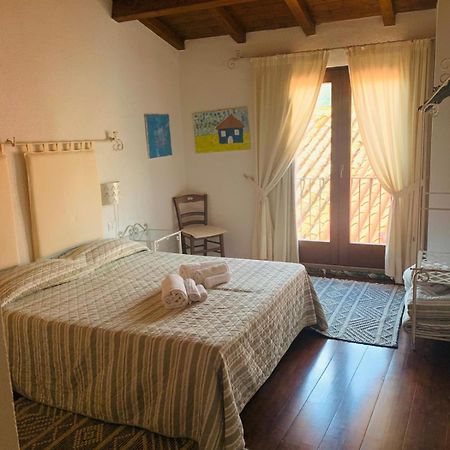 The Templars Guesthouse Santu Lussurgiu Εξωτερικό φωτογραφία