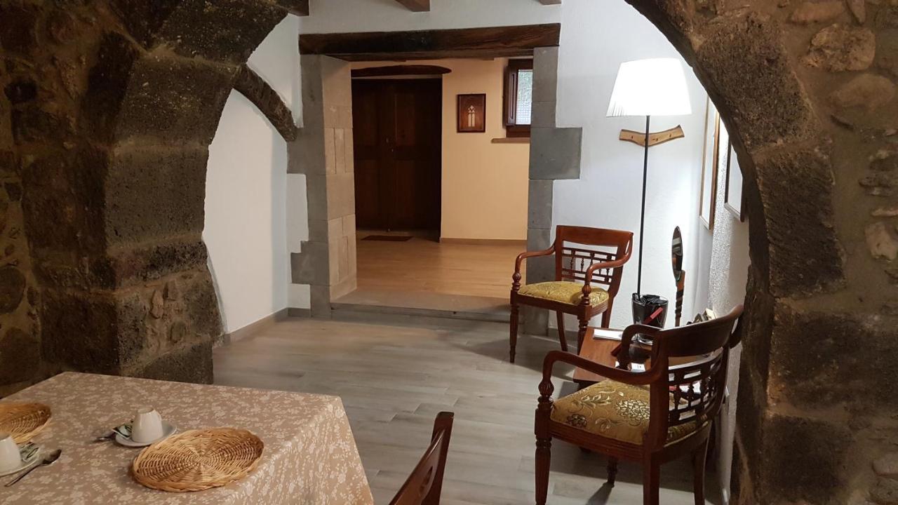 The Templars Guesthouse Santu Lussurgiu Εξωτερικό φωτογραφία