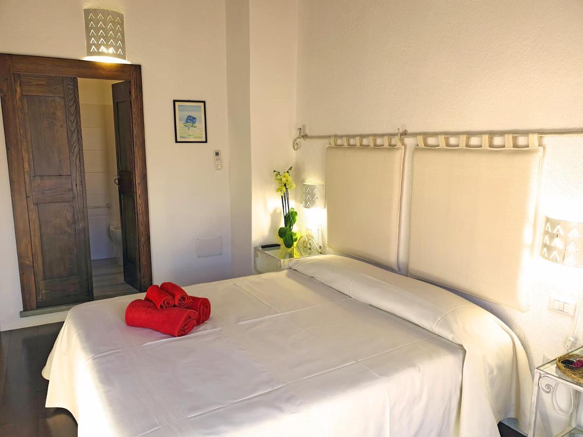 The Templars Guesthouse Santu Lussurgiu Εξωτερικό φωτογραφία