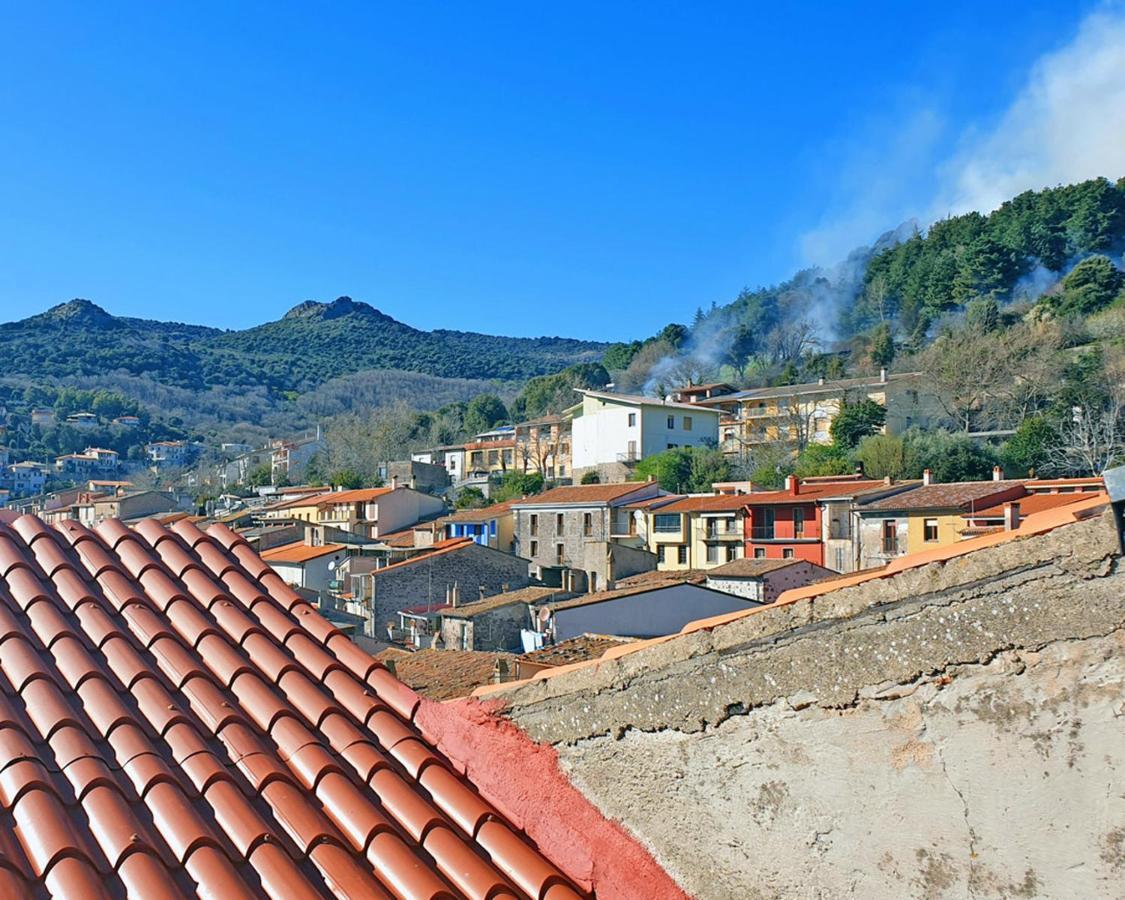 The Templars Guesthouse Santu Lussurgiu Εξωτερικό φωτογραφία