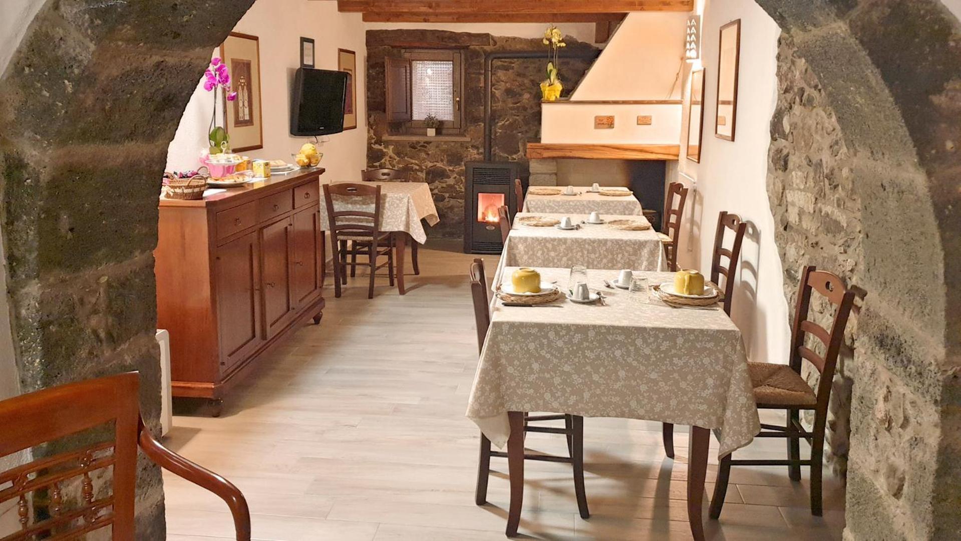 The Templars Guesthouse Santu Lussurgiu Εξωτερικό φωτογραφία