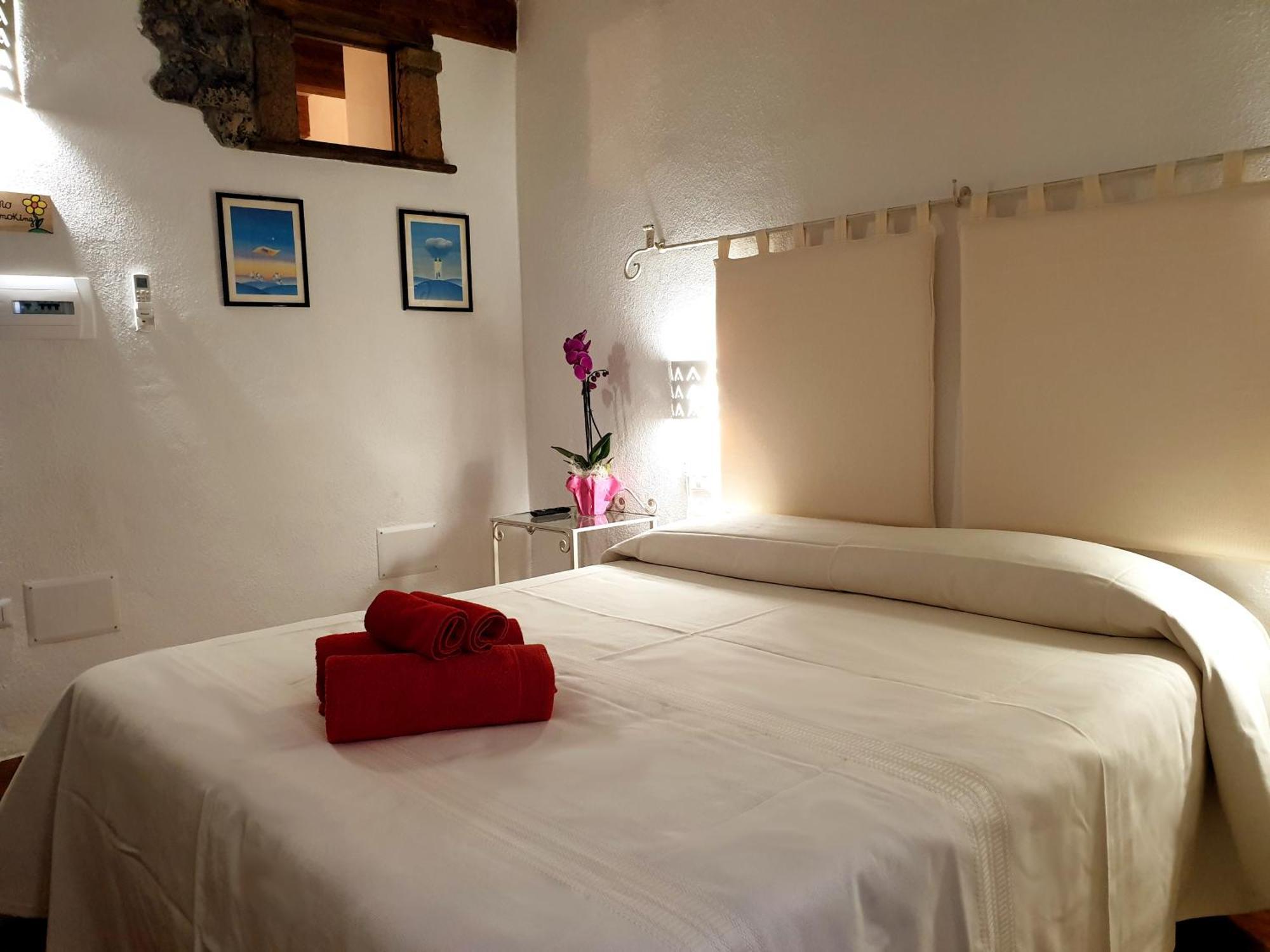 The Templars Guesthouse Santu Lussurgiu Δωμάτιο φωτογραφία