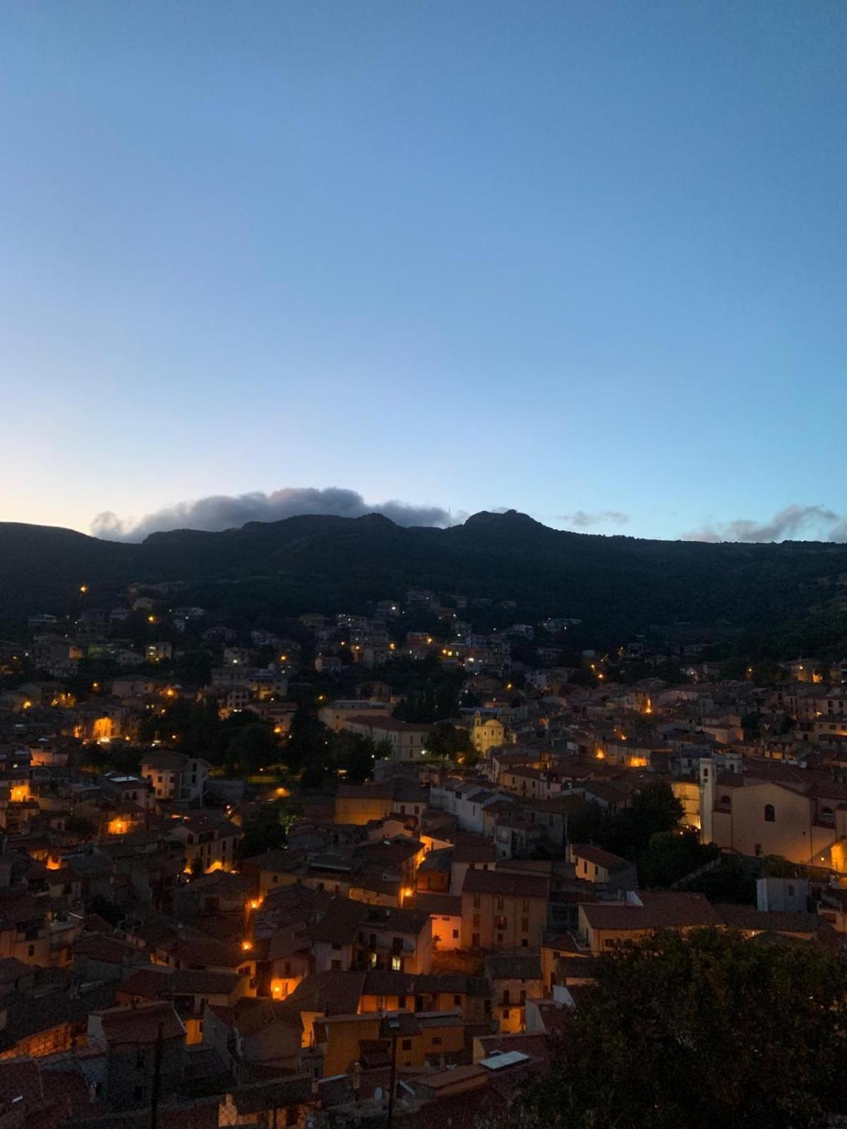 The Templars Guesthouse Santu Lussurgiu Εξωτερικό φωτογραφία
